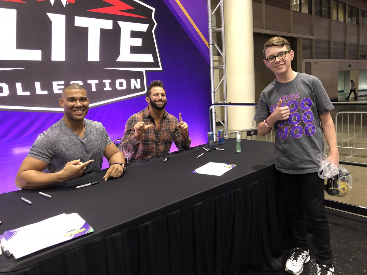 05JacobRobinson's tweet photo. Got to meet @ZackRyder at axxess!!! Had him sign my Zack Ryder shirt. Come on @WWE #pushRyder https://t.co/s0urvFUr6v