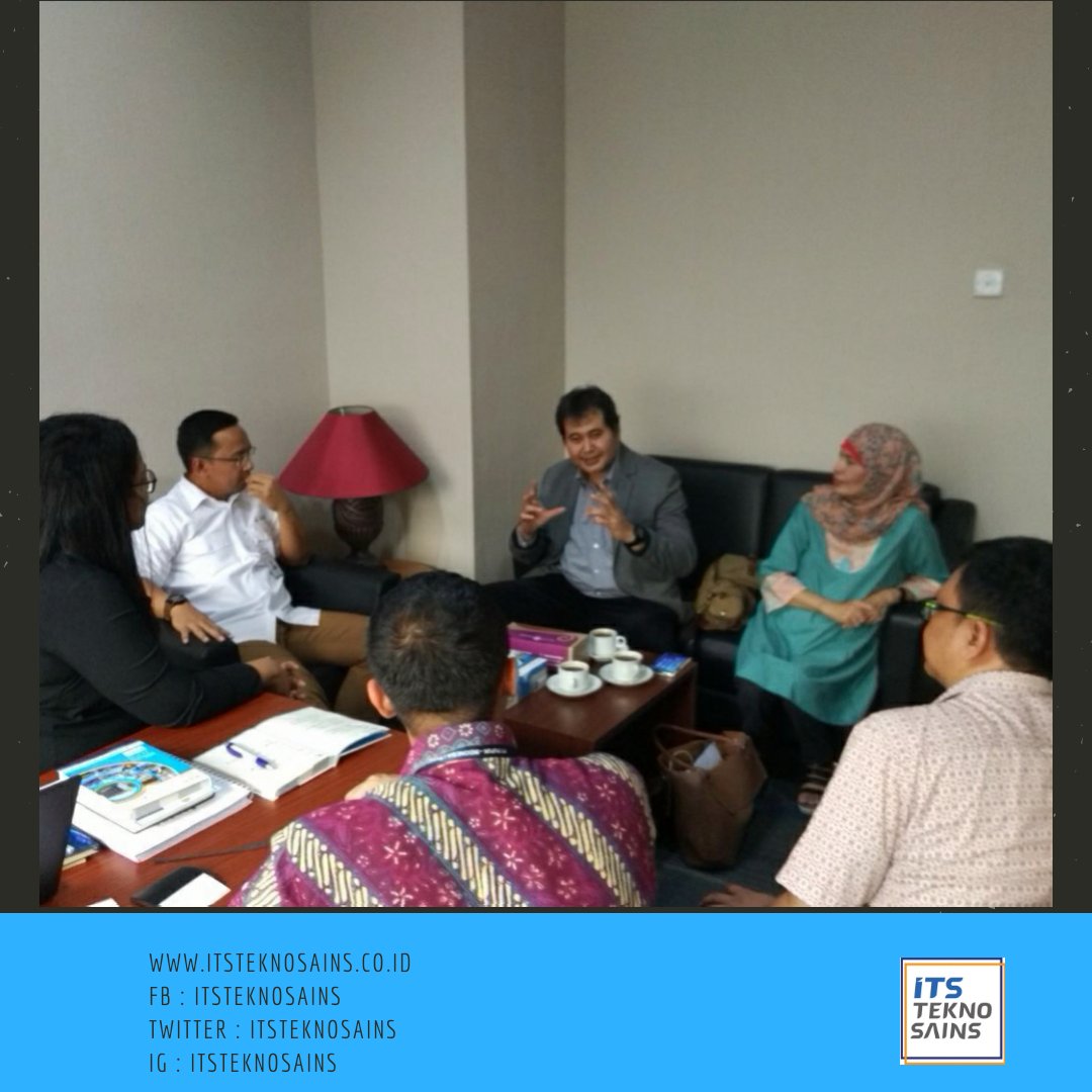 Pembahasan peluang kerjasama antara Bp. Ketut Gunarta mewakili BPPU ITS dgn PT. Pupuk Indonesia untuk mengembangkan SDM bangsa Indonesia melalui ITS Training Center. PT. Pupuk Indonesia akan membantu penyiapan infrastruktur pelatihan di Gedung Research Center, Kampus ITS, Sby.