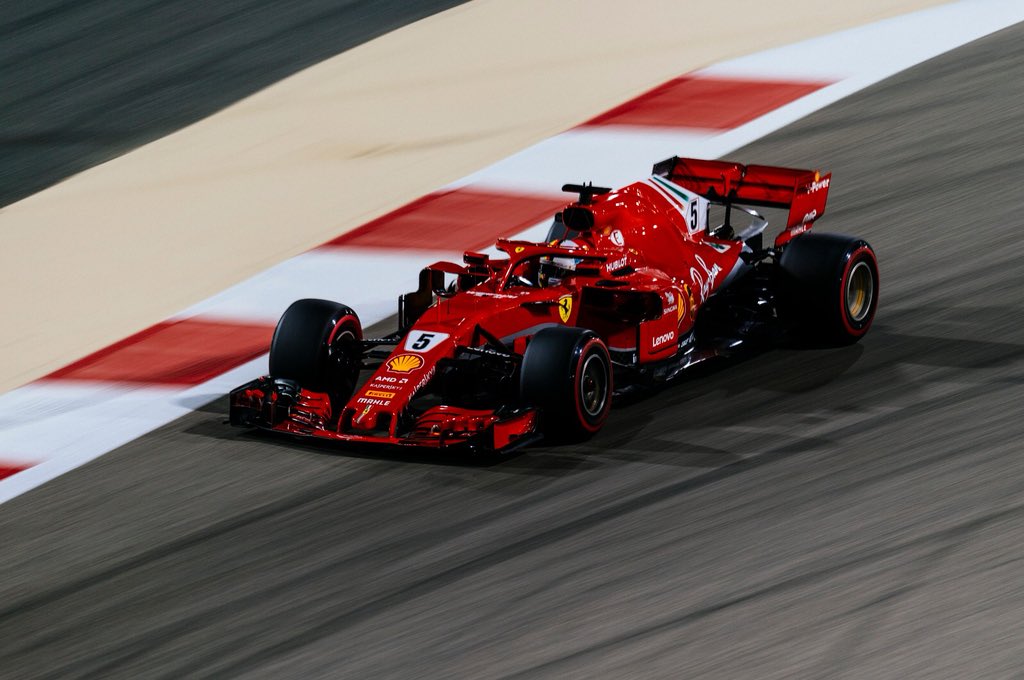 ScuderiaFerrari's tweet photo. POLE number 214 for the Scuderia!!#Seb5 sets a super 1:27.958, #Kimi7 P2 GREAT JOB to all the team! #BahrainGP #Quali #ForzaFerrari https://t.co/6TN46xm5n3