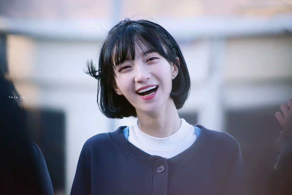 loveYA_OMG's tweet photo. 180407 #오마이걸 쇼음악중심 미니팬미팅 7P 업뎃!💘 https://t.co/c4AXkkcnRR
오랜만이에요 😂❤
#승희 #비니 #아린 @WM_OHMYGIRL ❣ https://t.co/EgcGRGFkyx