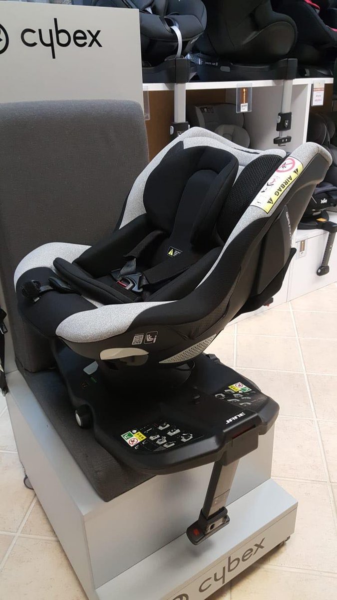 Bebinos's tweet photo. Como cada sábado, en  Bebiños os atendemos en horario de mañana y de tarde para que os informéis muy bien sobre algo tan importante como el #SRI de vuestro pequeño. Y lo mejor, podrás llevarte productos de calidad al mejor precio, como #Gravity de @JANEproducts por 399,00 € 😍 https://t.co/4SNzu4bohn
