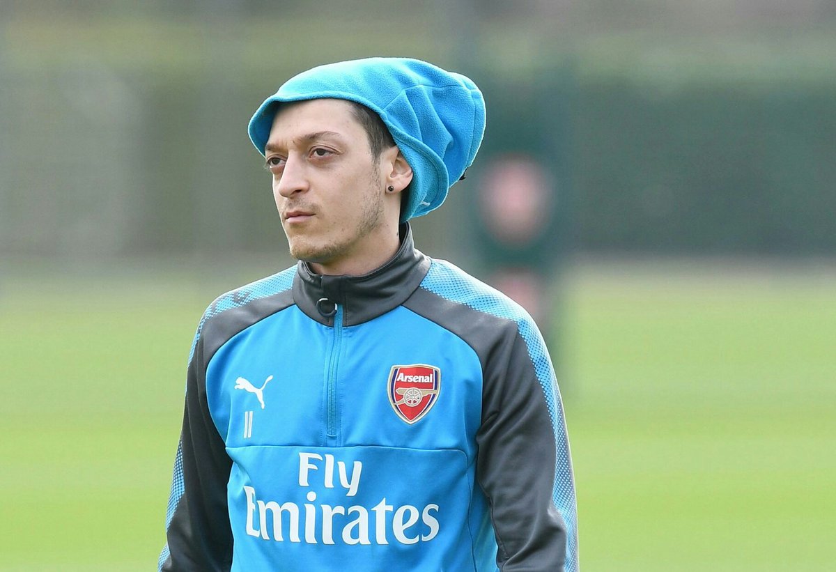 sussypascal's tweet image. When you always see ahead of your future 😂😂😂😂😂
#@kraskTV 
#TrailerJamShow