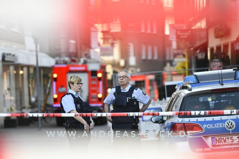 abuckphoto's tweet photo. #Münster #Grosseinsatz der #Polizei #Muenster https://t.co/nR6vE0KsAR