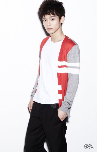 simplyjongdae's tweet photo. Look how much our Jongdae has grown 😢💕
#6YearsWithEXO
#6YearsWithChen 🎉
https://t.co/X8Hk2VHdkD