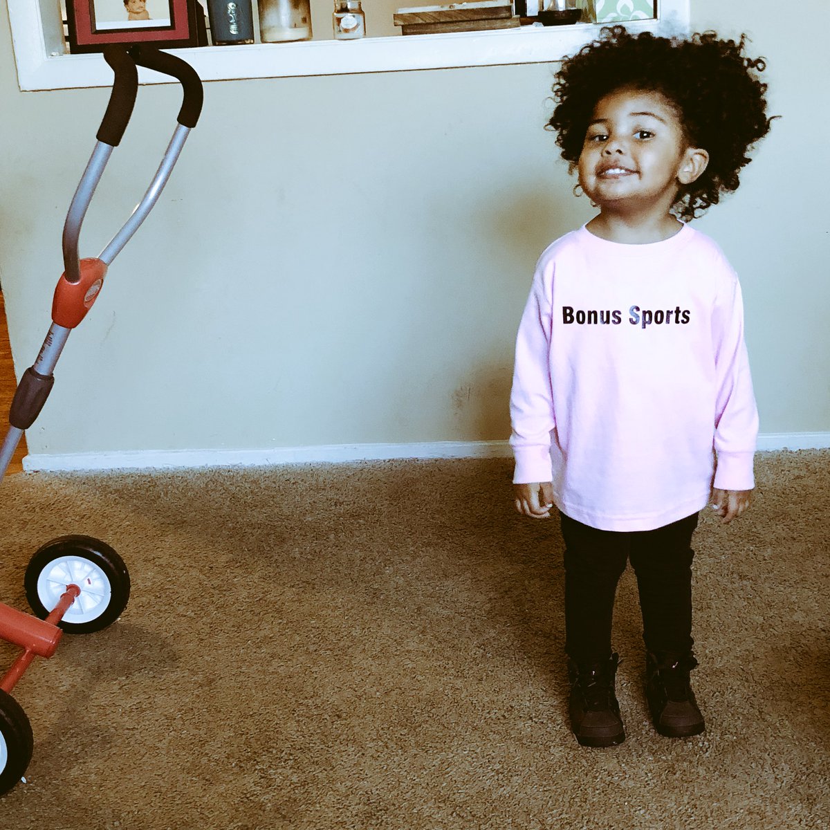 FloGodSKiP's tweet photo. My #1 Supporter!!! π thatβs my baby.. #BonusSports #PrincessMya π.. see yaw in Lima π
https://t.co/pzoOOwNjx2