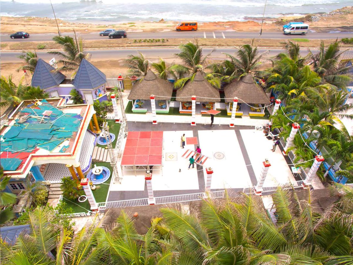 ReggaeEmbassyGh's tweet photo. Mellow Saturdays Stage preparations ongoing. Every aspect is being set up....... Watch out for XLNC @XLNCFAMILY
And the FAMILY BAND #Dreamland #ReggaeEmbassyGhana #SunsetReggae #ReggaeMusic #XLNCFAMILY #AFRICA #GHANA #OyeTruee #WALAFAHW3 🔑⏬⏬⏬ https://t.co/0LNsaAvipy