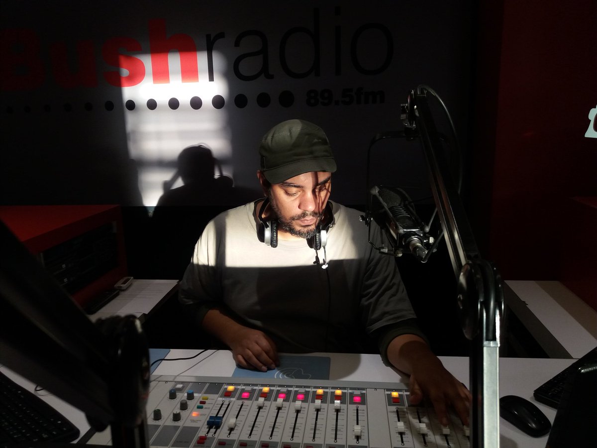 Arsenicbeats's tweet photo. I'll be playing my latest experiment for you soon(6:45pm), live on @Thedankish on @Bushradio 89.5fm
#HiddenFormulasVol5 #ProjectIndigo https://t.co/Uwen0WyUgY