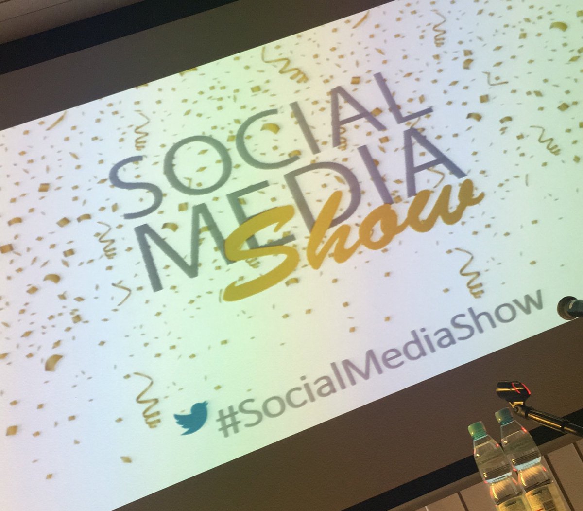 SocialQueen_Com's tweet photo. Day 3 of @InkubatorStart #SocialMediaShow on our #blog https://t.co/6lsm7z4xPK https://t.co/EDYXnmFsrT