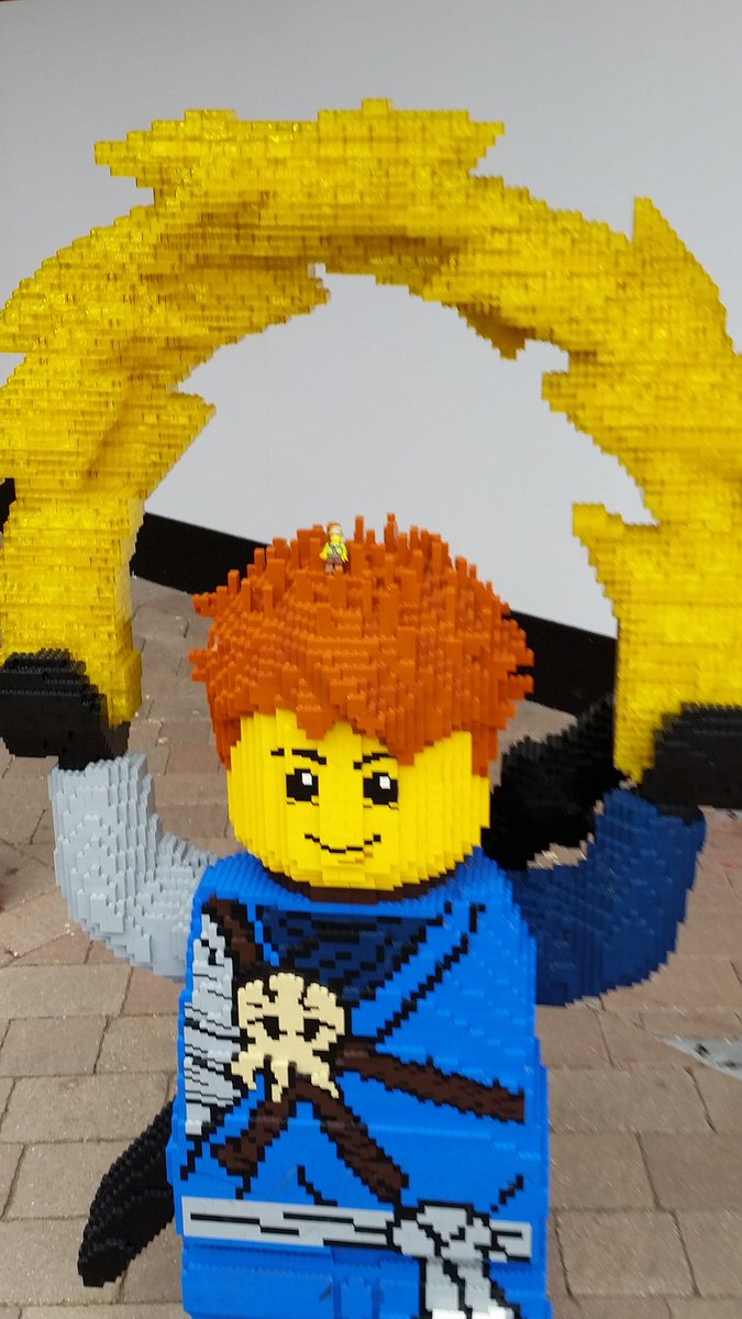 alcoventry's tweet photo. Wait for it Columbus the explorer meet his ninja cousins "Hiyah" #WileyOnTheMove #Legolandwindsor https://t.co/yME9Ckd2bs