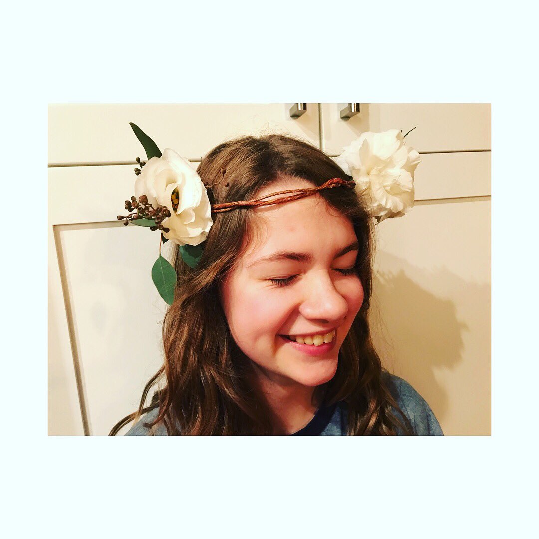 BloomBloomRoom tweet picture
