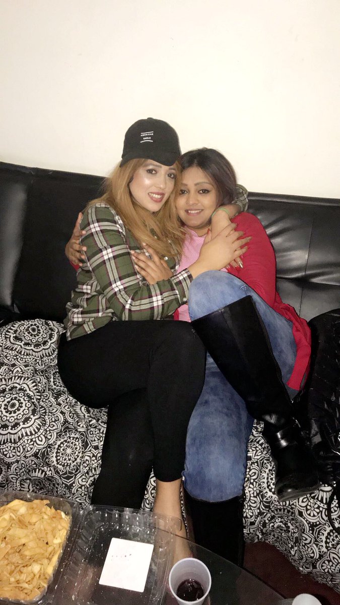 AgasenDevika's tweet photo. Some ppl around and make such a good impact on our lives that we forgot what life was without them 
#besties #love_her #my_ride_or_die_sis https://t.co/WJDiF3UZKY