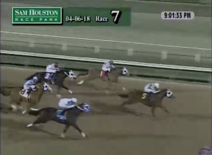 BobMooreFarms's tweet photo. Dashingwithnorate by #HighRateOfReturn goes wire-to-wire in an impressive debut qualifying to the Sam Houston Juvenile Invitational! Congratulations to the connections! Bred by Leonard Lyne, owned by Jesse Hernandez, trained by Angel Sanchez, ridden by Jose Martinez. https://t.co/PgSqc1TTkV
