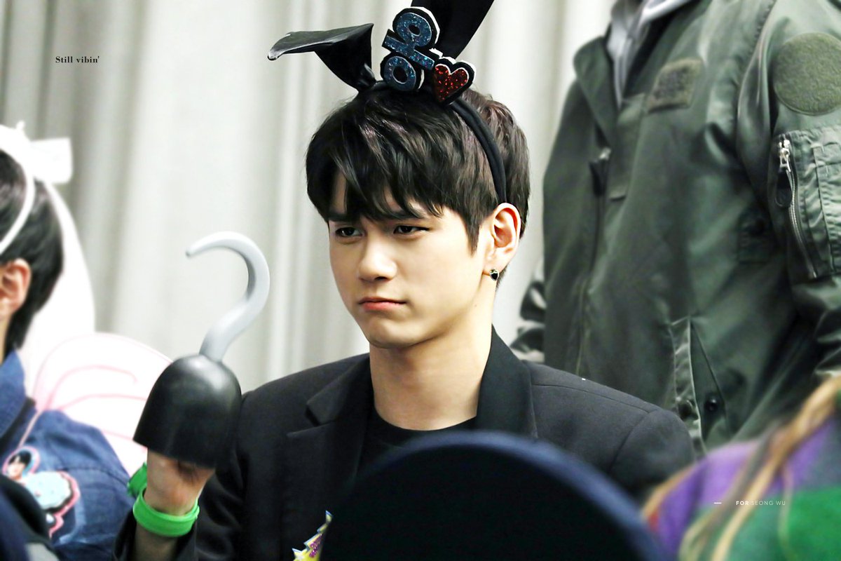 stillvibin_'s tweet photo. 우리 떵우 귀여워더 오뜨케?ㅠㅠㅠㅠㅠ #옹성우 https://t.co/SIMPycRZYI