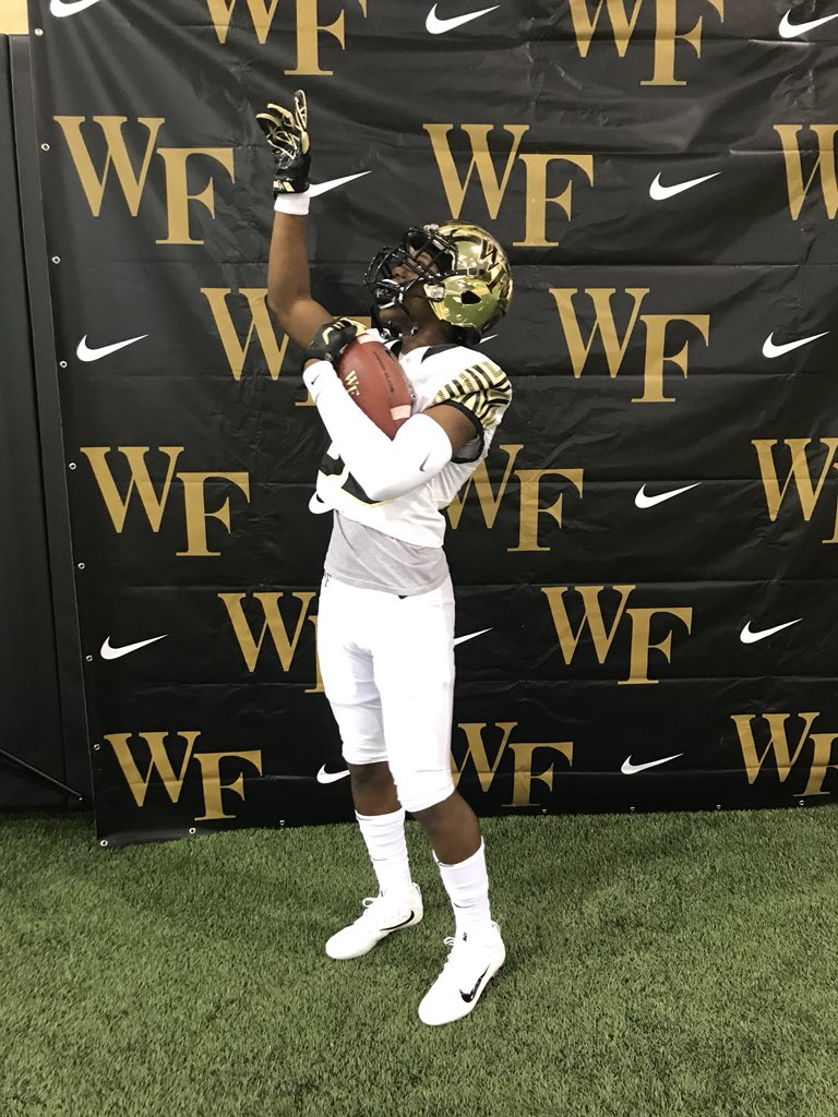 KendrellFlowers's tweet photo. ๐ #LongLiveTrey ๐ https://t.co/UXLyGhcwF8