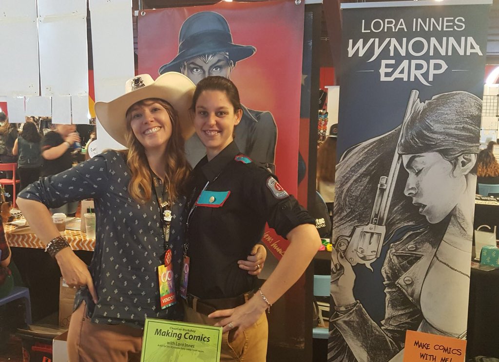 KiraBeaudoin's tweet photo. Make sure you visit my insanely talented friend @LoraInnes at table 118 🎨 She’s super cool! 😎 #ClexaCon2018 She’s posing here with @Earper3217 👍🏻 https://t.co/57cbByuWun