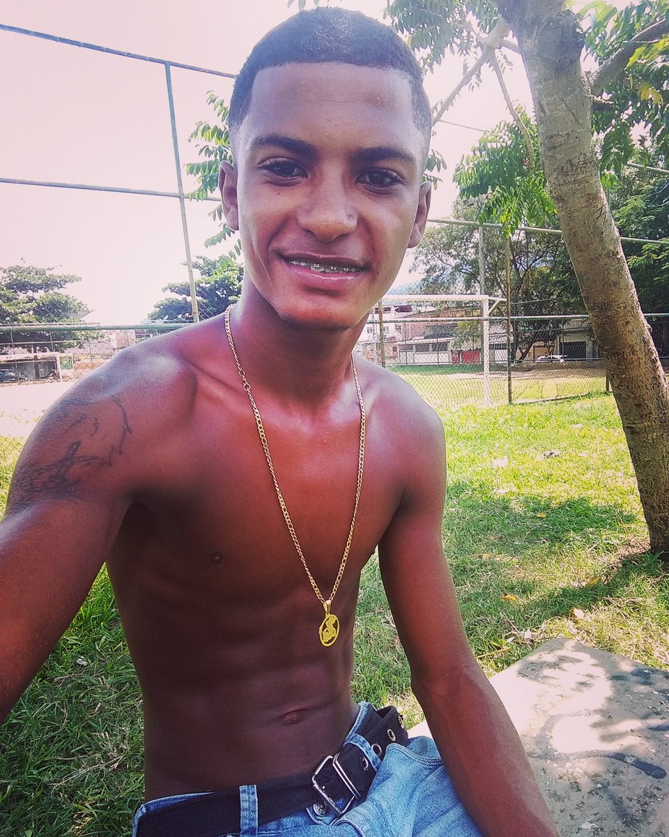 mtmartins23's tweet photo. Sábadou ✌️ https://t.co/2oSdHvLUQa
