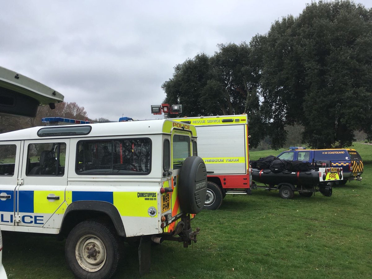 ASPSpecials's tweet photo. Today our #SpecialConstables #SCTara #SCGadd #SCGenge #SCBale have been supporting @ASPWSomerset @ASPolice with a specific tasking in #WestSomerset but also assisted at a #multiagency @jesip999 response to a water related incident near #DunsterCastle . https://t.co/JWkwWOq0S0