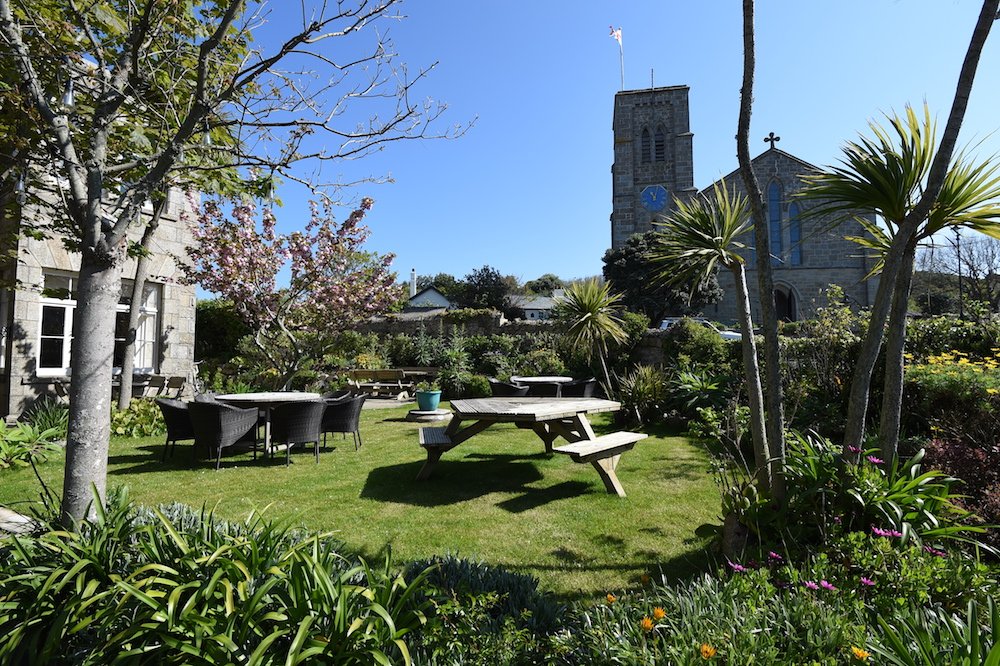 Hotelonscilly's tweet photo. It's been warm in the sun today here on St Mary's! Our peaceful garden is the perfect place to relax in the sun with a cup of tea (or maybe a G&T!)
https://t.co/ioh14ceWcO #SpiritofScilly #IOS #IslesofScilly #ScillyIsles #HotelonScilly #StMarysHallHotel #ginandtonic #summer #sun https://t.co/bM7WM2gPcu