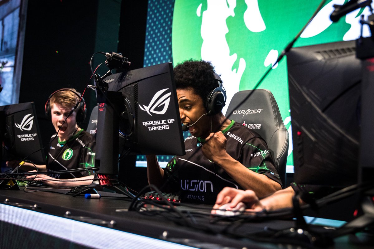 SRosenvall's tweet photo. What?? @TeamFragsters managing to take win second time against @virtuspro!
#betsnet https://t.co/3t1U7LRSFn