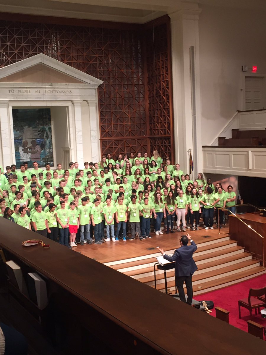 MsShoemakerSRMS's tweet photo. What a great weekend with the ACDA All-VA choirs! Congratulations to Keila for being selected to participate! Both choirs sound beautiful! @SRMS_Official https://t.co/5PfQ7aUoR6