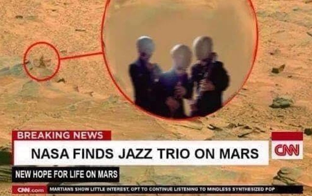 JustGeekUK's tweet photo. And all they did was play the same old Cantina song. 
#Starwars #funny #nerd #geek #geekyjokes #geekedupchallenge #scifi #fakenews https://t.co/3PWI2NqOgT