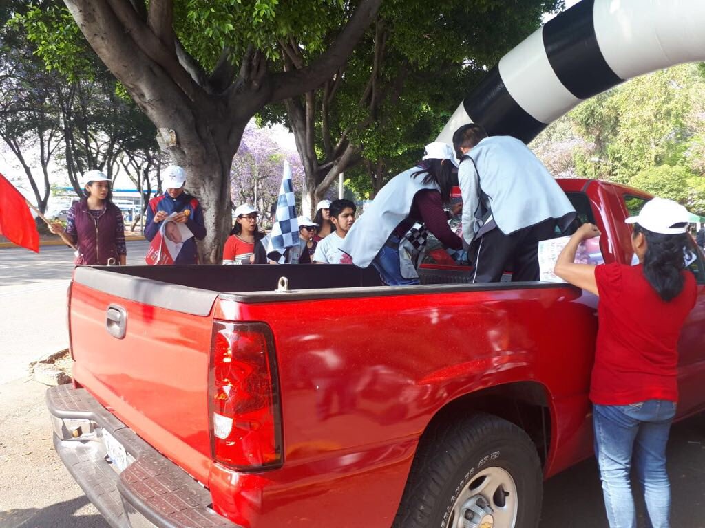 pabloporpuebla's tweet photo. #EnTodasPartes en #Puebla #UnidosSomosMásFuertes #YoConMeade @JoseAMeadeK @EstefanChidiac @EnriqueDogerG_ @rubenmoreiravdz @GonzalezAguade @carlosiriarte_ @PRIMX_Puebla @JuanCLastiri @xitlalicceja @edgardorebollar @conlidialopez @karina_ralcala @RamonFdzS @SorayaCordovaM https://t.co/pqB4INcxS3