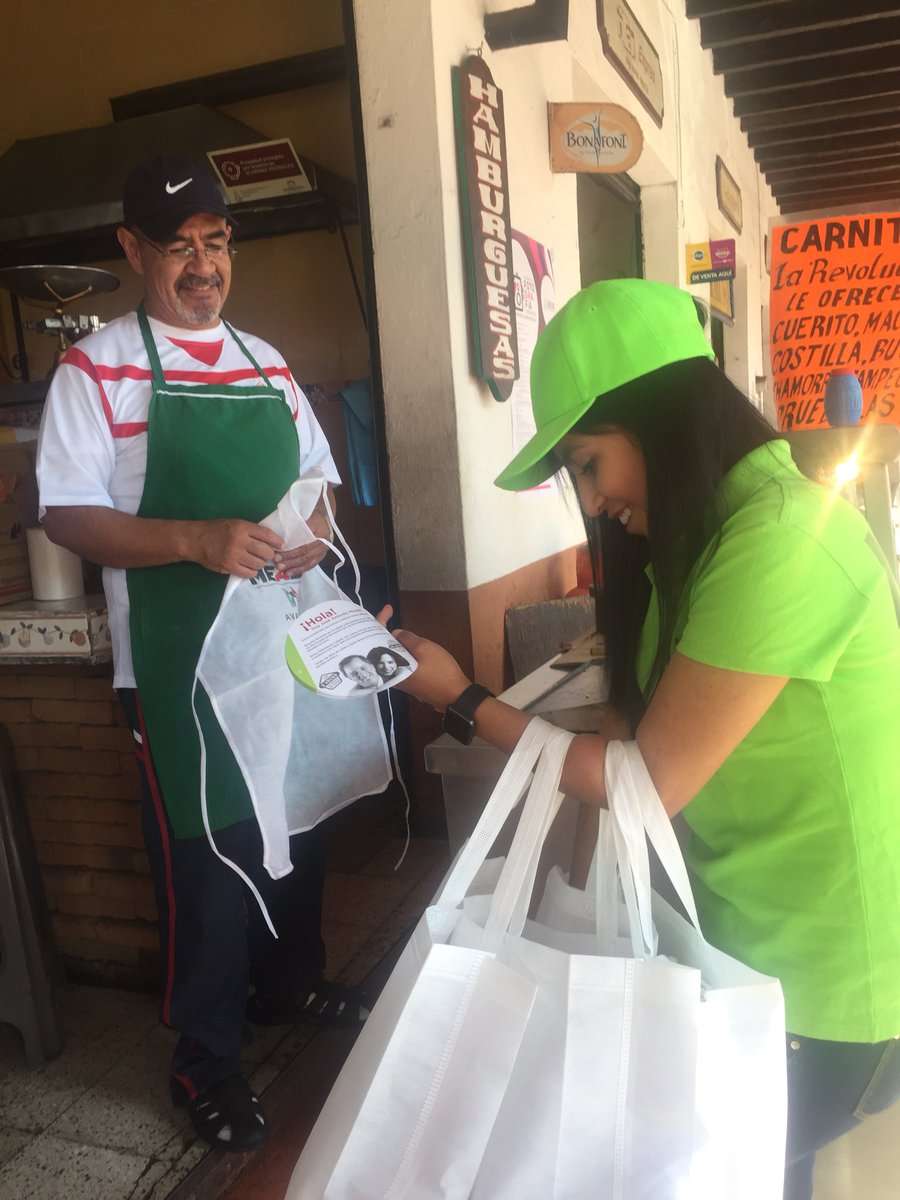 Kathya_Serrano's tweet photo. Los jóvenes sabemos que si estamos en ¡UNIDAD!  Nada nos puede vencer. 

#AvanzarContigo #LosJóvenesConMeade José Antonio Meade PRI ESTADO DE MÉXICO Pri Unidad Nacional  Pri Comite Directivo Estatal PRI nacional 
#MNPasiónYTalento https://t.co/Yxlk8FxOhv