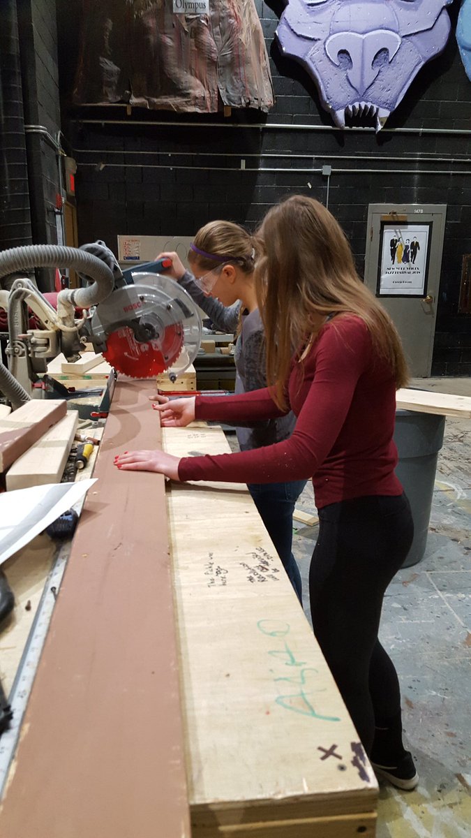 MsBoyntonSCN's tweet photo. Great time this morning with @SCNTech &amp; the cast of @SCN_Shrek working on the build of the set! Can't wait for the show. #ILovemusicals #guestappearance #theaterfan https://t.co/rtUJp0UpGY