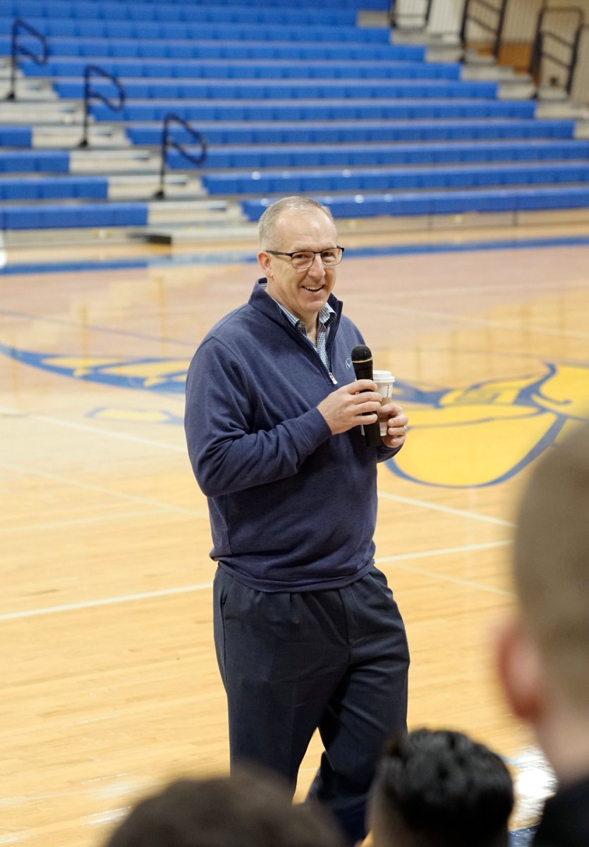LeTourneauUniv's tweet photo. Such a pleasure to have SEC Commissioner and former LETU student @GregSankey join us for Homecoming this year! He spent this morning talking with our student athletes, answering their questions and sharing about his life, career and time at LETU. https://t.co/BScr5qXrV0