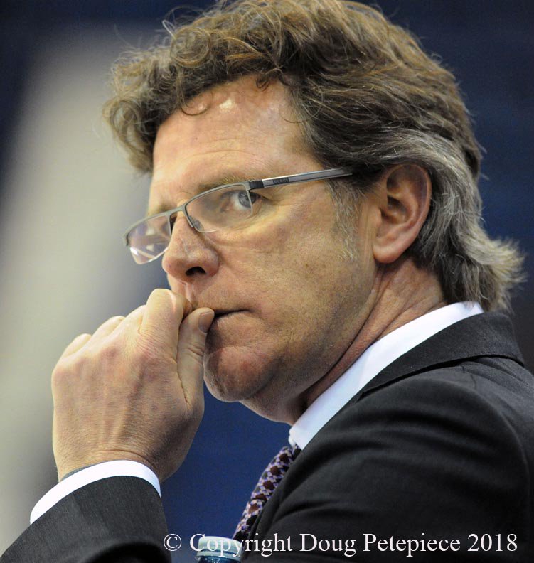 TheUnrealDougP's tweet image. GREAT admiration for #CornwallColts coach Ian MacInnis !! Each time I drop into #CornwallCivicComplex "Coach" always helps me do my Job #Photojournalism, which I believe, is a plus for his team. Free Publicity for #Colts can only be a bonus.