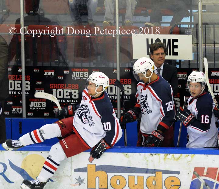 TheUnrealDougP's tweet image. GREAT admiration for #CornwallColts coach Ian MacInnis !! Each time I drop into #CornwallCivicComplex "Coach" always helps me do my Job #Photojournalism, which I believe, is a plus for his team. Free Publicity for #Colts can only be a bonus.