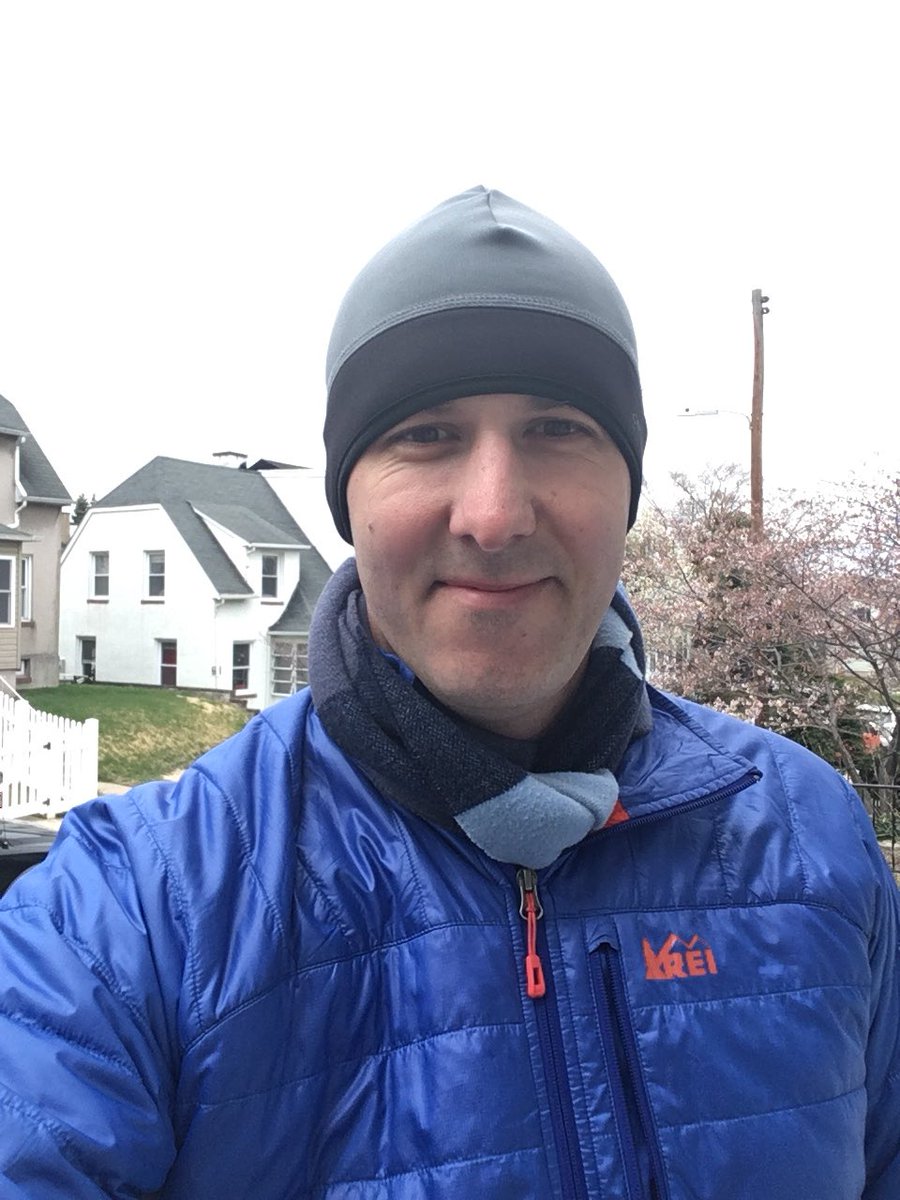 JohnnyOJr's tweet photo. A bit chilly today but otherwise a great day for doors🚪 in #Dundalk and across #BaltimoreCounty for #TeamJohnnyO! https://t.co/IDXjMXaaTH