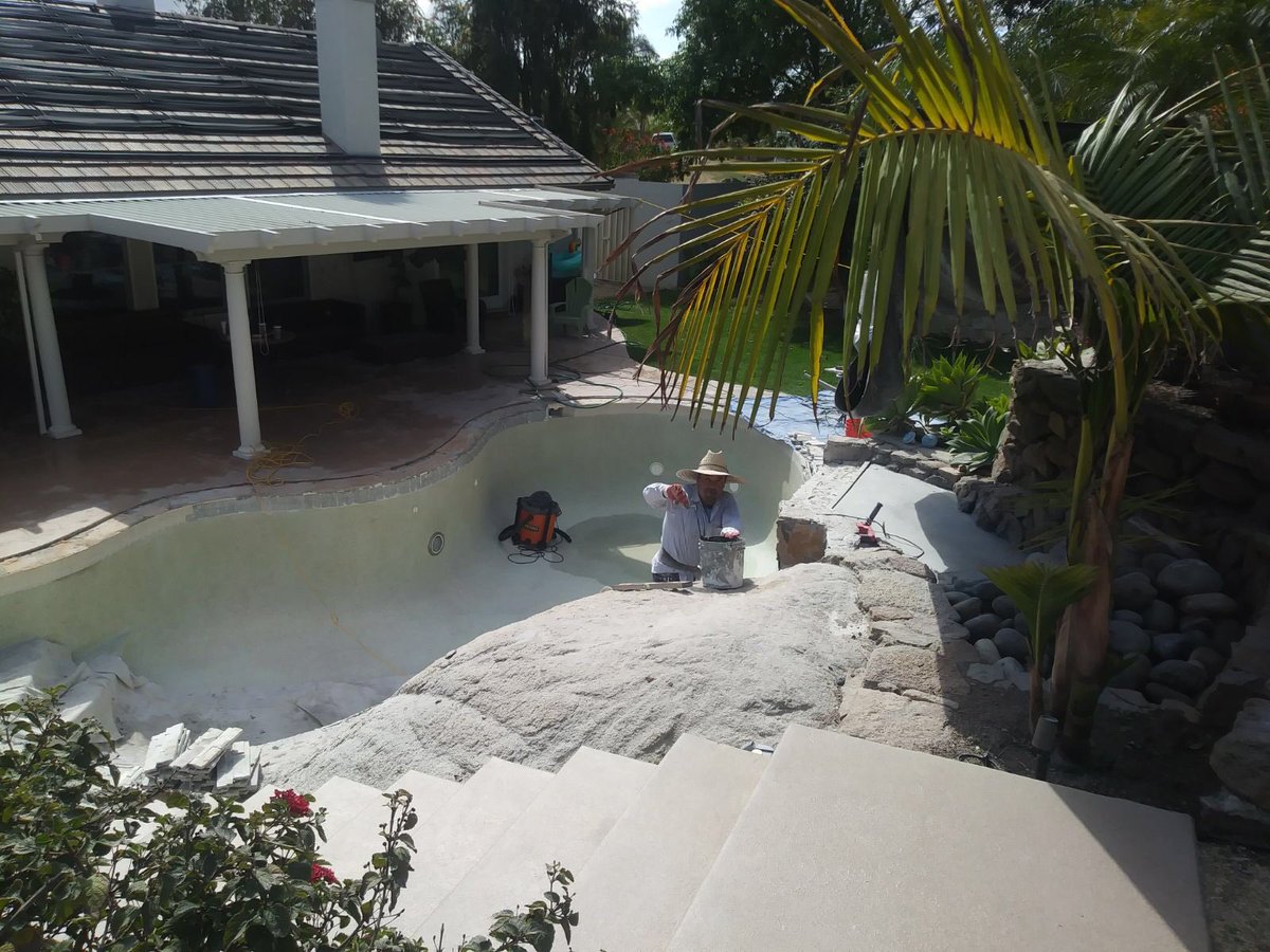 greenpowerincsd's tweet photo. Hard at work over the #weekend to finish this project soon. #Pool coping going in today as well as tile coming up next #weekendvibes #weekendplans #contractor #contractors #homeimprovement https://t.co/TZbt0cV97w