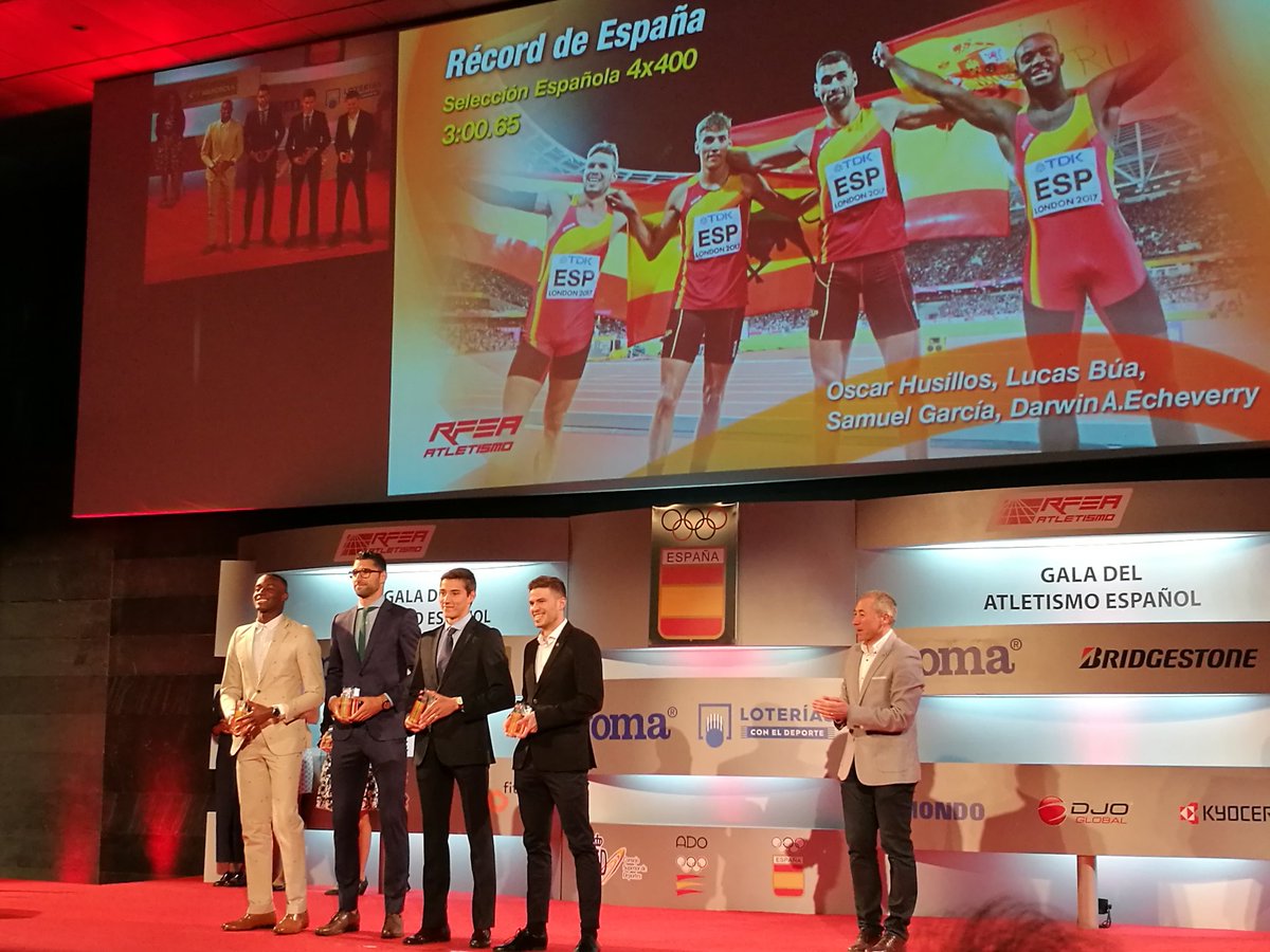 Se cae el salón del <a href="/COE_es/">Comité Olímpico Español</a> aplaudiendo y recordando esa magnifica actuación de nuestro 4x400 🇪🇸👌🏼, premiados 🏆 hoy en la #GalaAtletismo2017 
👉 <a href="/SamuelGarcia400/">Samuel García</a>
👉 <a href="/Drwiin/">Poya</a>
👉 <a href="/oscarhusillos/">Oscar Husillos OLY</a>
👉 <a href="/LucasBua/">Lucas Búa</a>