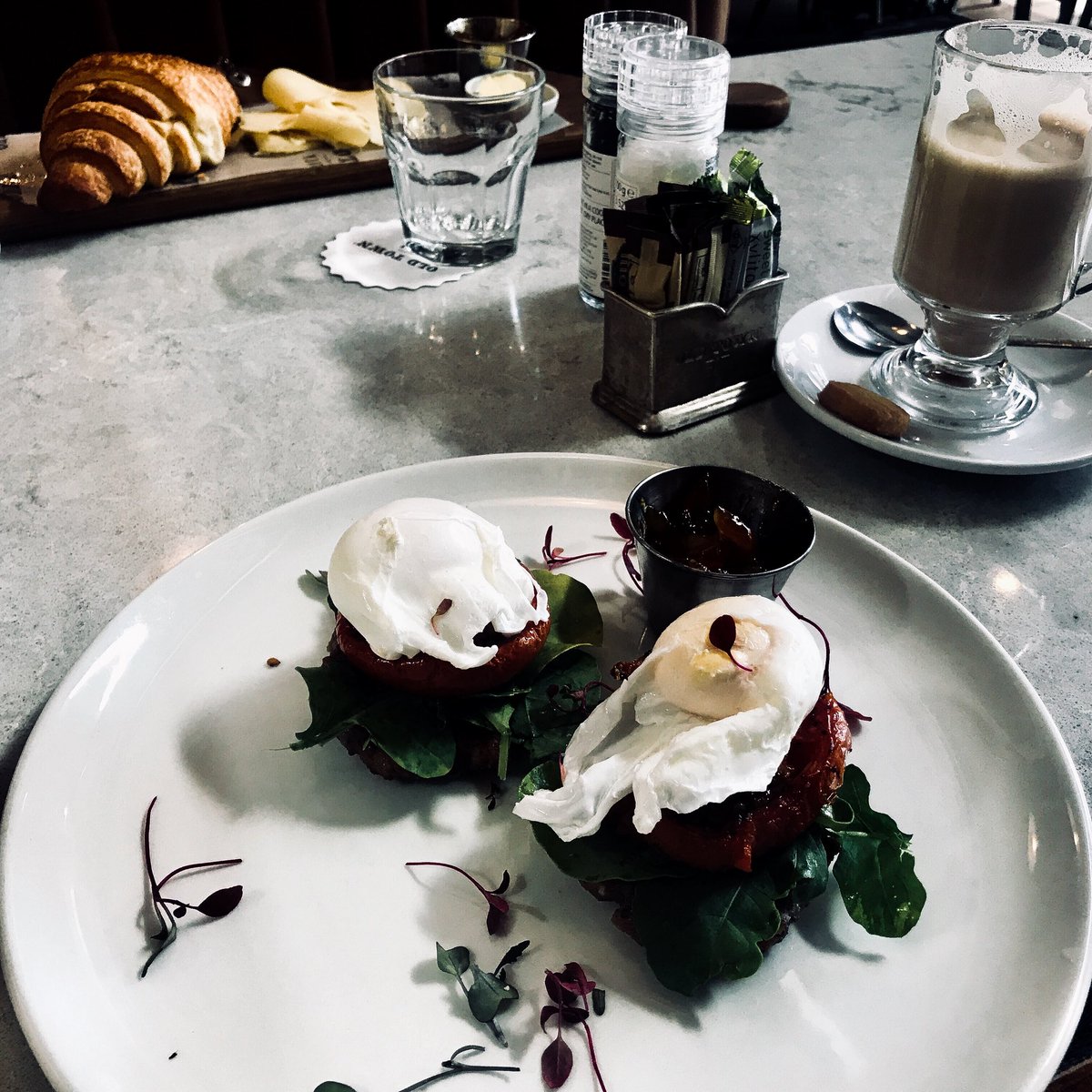 MAMAGASEHOME's tweet photo. SPACES 🍳 : It’s recommended to try make morning breakfast runs a regular fixture for the days ahead (video): https://t.co/qz6K1w8sWl
#MAMAGASEHOME https://t.co/PnF7fF20LE