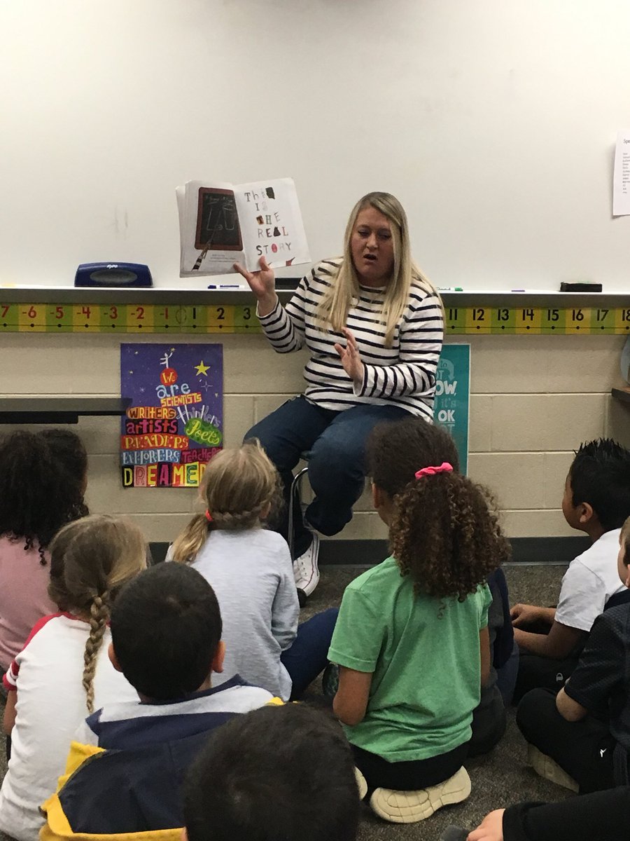 megfalco's tweet photo. Thank you @CathyAlder for coming into read today! @ceDCSD https://t.co/F7JzKTxjdE