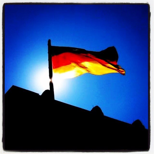 C21CityCenter's tweet photo. Meine traurigen Gedanken sind heute Abend mit meinen deutschen Freunden. Wir alle denken an dich und sind berührt von dem Drama von #Münster 🙏🇩🇪 https://t.co/ocO6kkER3Q