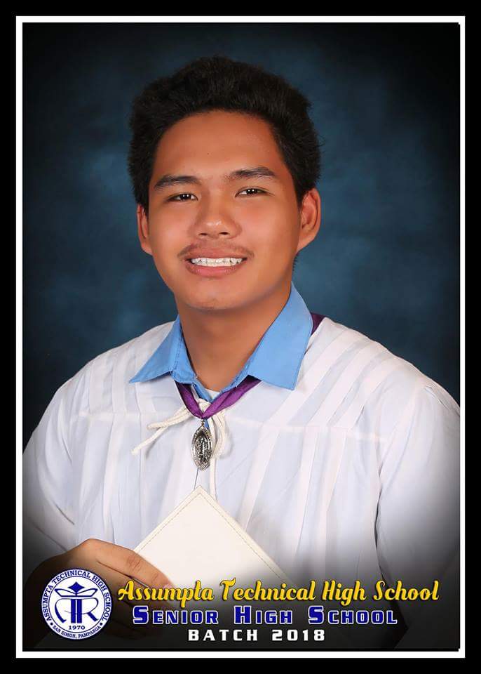 I got tired, but I didnt let go. Here I am now, part of the Batch 2018. 😁 #Graduate #Batch2018 #Ezekiel #Bbs #ATHS