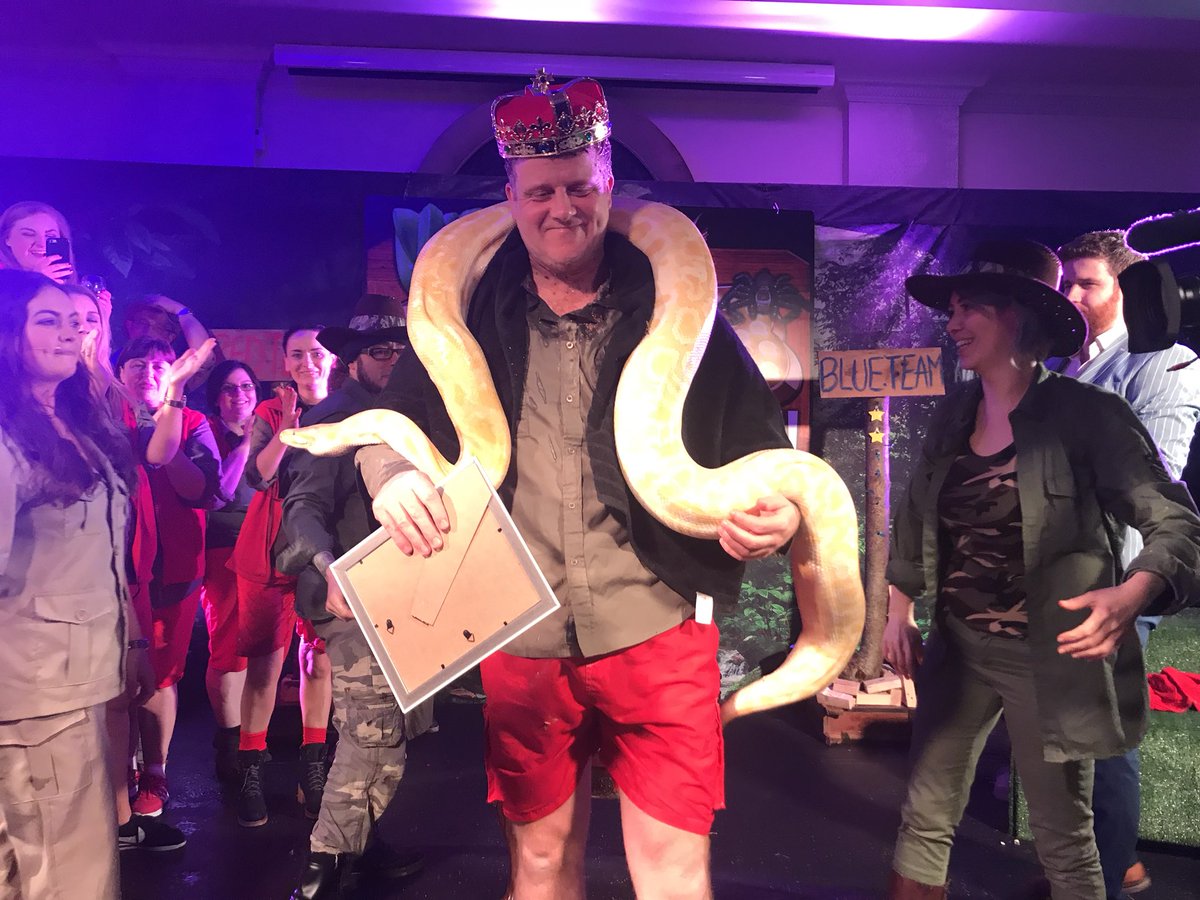 clgcuchulainnev's tweet photo. A massive congratulations to our king of the jungle Alan Greally ! https://t.co/G98O1TL8WC