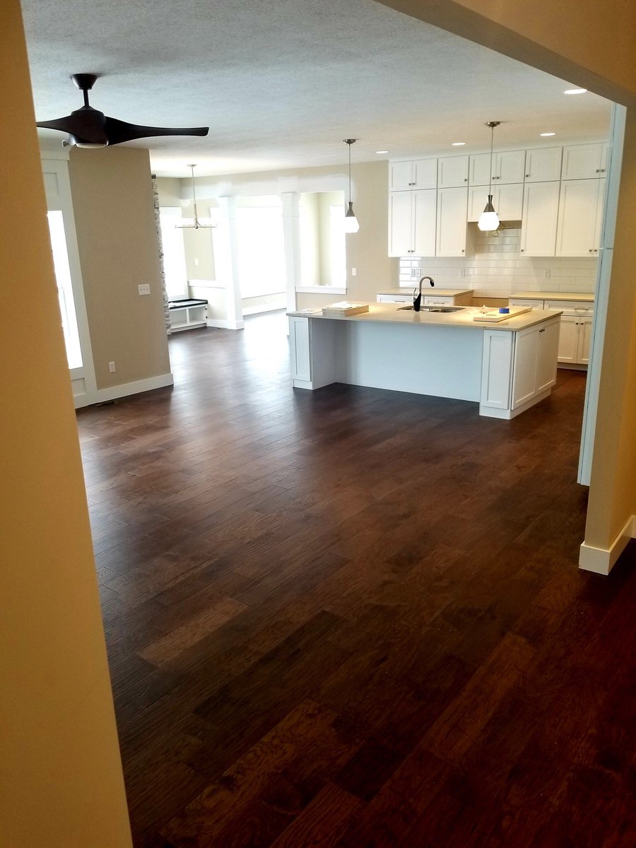 CalvettaBros's tweet photo. We installed these hardwood floors in a new construction home recently. Whether your home is older or you’re building, we can always help! #refinishedfloors #hardwoodflooring #cleveland https://t.co/WcOAnIsI9b