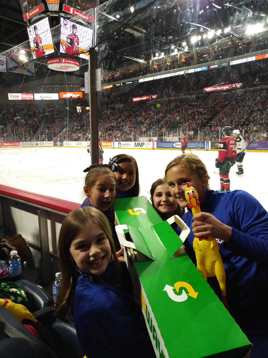 Chrisbritton72's tweet photo. #metrowestforce says Thanks for the #subway Go #mooseheads https://t.co/5VCDIVhECF