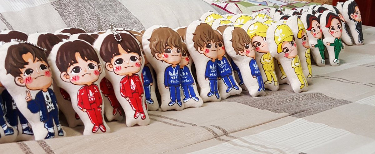 botakan_ws's tweet image. ข้าจะแจกก ก🎉

🐦 รอแบมจับใบดำ-แดง แจก 1 เซต 5 เมมไปเล้ย ย มาลุ้นกัน 

🍃ผู้ใดไม่รอ ไม่ลุ้น เมมละ 75 บาท พร้อมส่งจ้า 
#LookGOT7  #ตลาดนัดอากาเซ #GOT7WorldTour2018inbkk #แบมแบม #มาร์ค #เจบี #JB #Mark  #Jackson #แจ็คสัน #Jinyoung #จินยอง #ยองแจ #ยูคยอม  #Youngjae  #BamBam  #Yugyeom