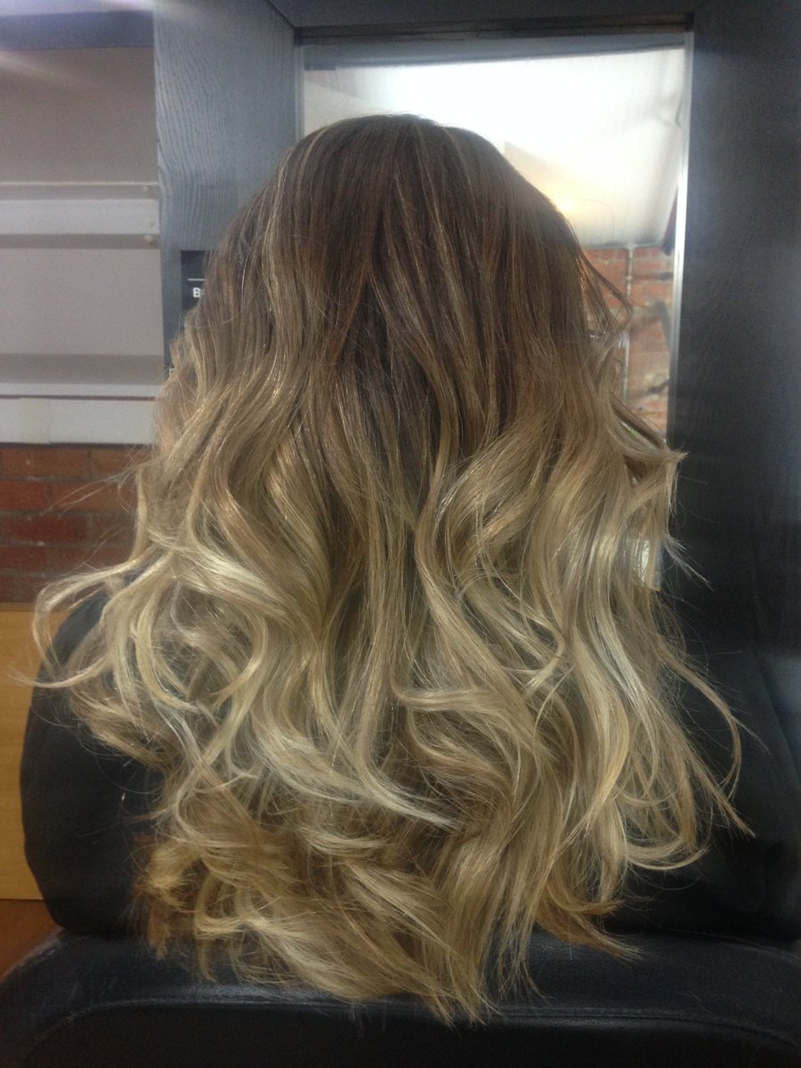 BristolStyleCol's tweet photo. One of favourites #hairstyles from the last couple weeks. 

Hannah Sanchez-Iglesias Thanks for being such a #loyal #client. 

#hair #hairstyling #hairstylist #blonde #curls https://t.co/XegUsvalDS