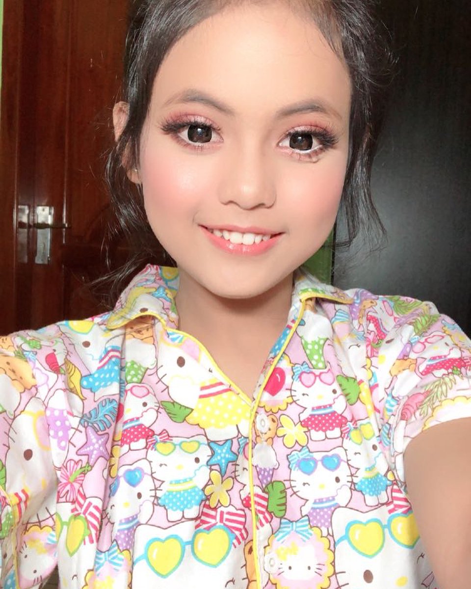 AzrilDimas2's tweet photo. Slamt pagi de @Da4_Putri01 ,smngat buat hari ini yoo
#Janganlupabahagia https://t.co/X9tsIpRH32