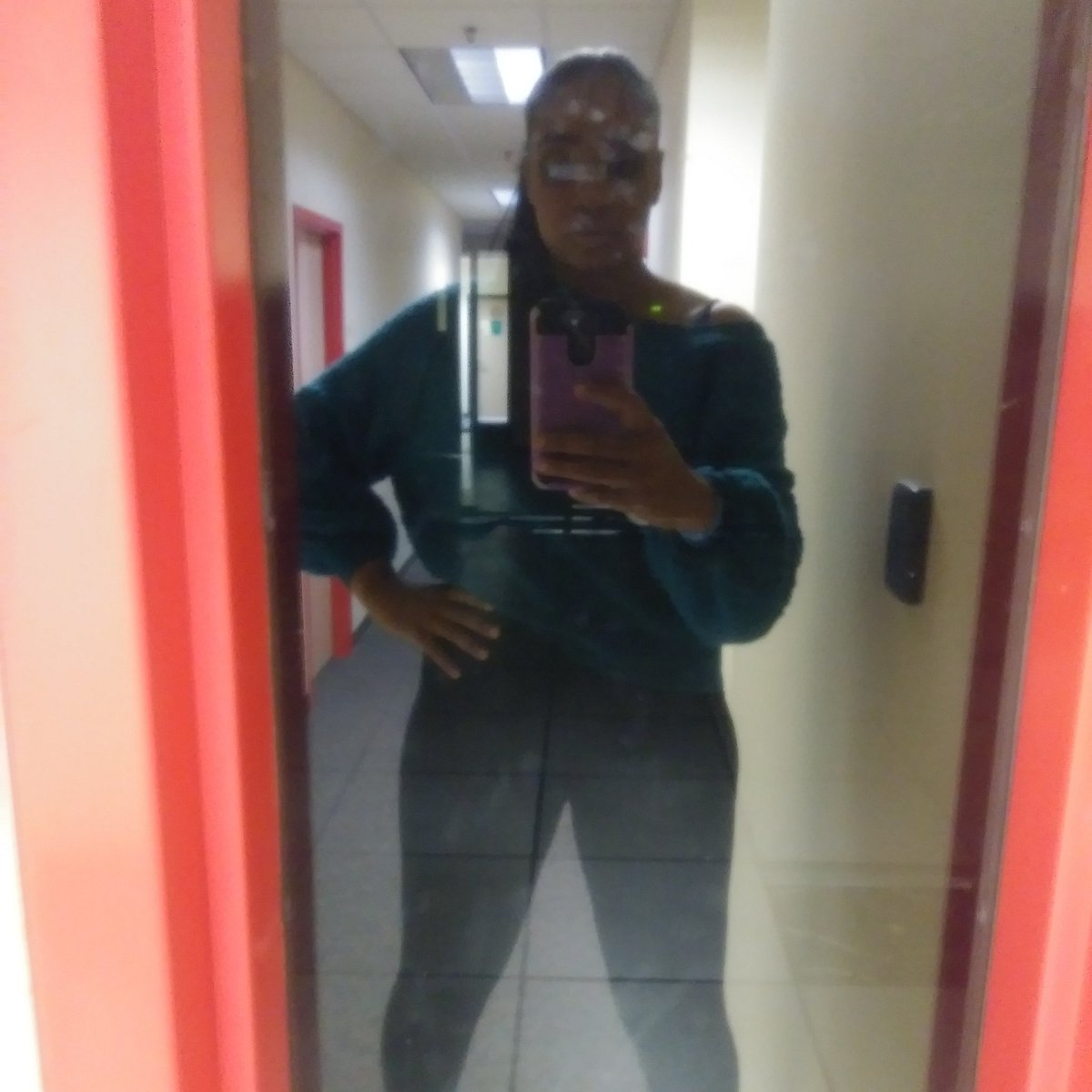 MillicentCunn11's tweet photo. #DCFP Ready! Bout to RIP the Runway for Mrs. Ruby Black-Moore of Ruby Wu Designs. Can't wait to see Larenz Tate in the flesh ๐๐พ๐๐พ๐๐พ #curvymodel #curvemodel #modellife https://t.co/U8Fw87nypU