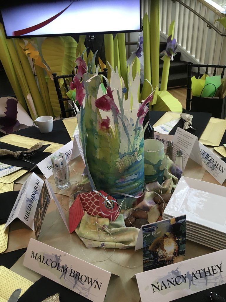DukeSaysSold's tweet photo. An artfully appointed room and frameable centerpieces set the stage for #FOFA Gala @BrevardCollege https://t.co/p60JMRAOoC