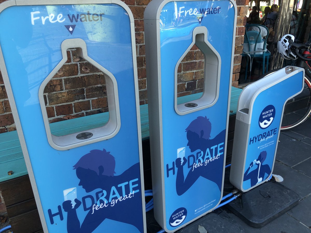 HunterWater's tweet photo. Come and say hi to our #HunterWater team at the @newwritersfest today! Fill up your drink bottle at the hydration station or have a go at virtual reality. #lovewater https://t.co/c85vtrOUav