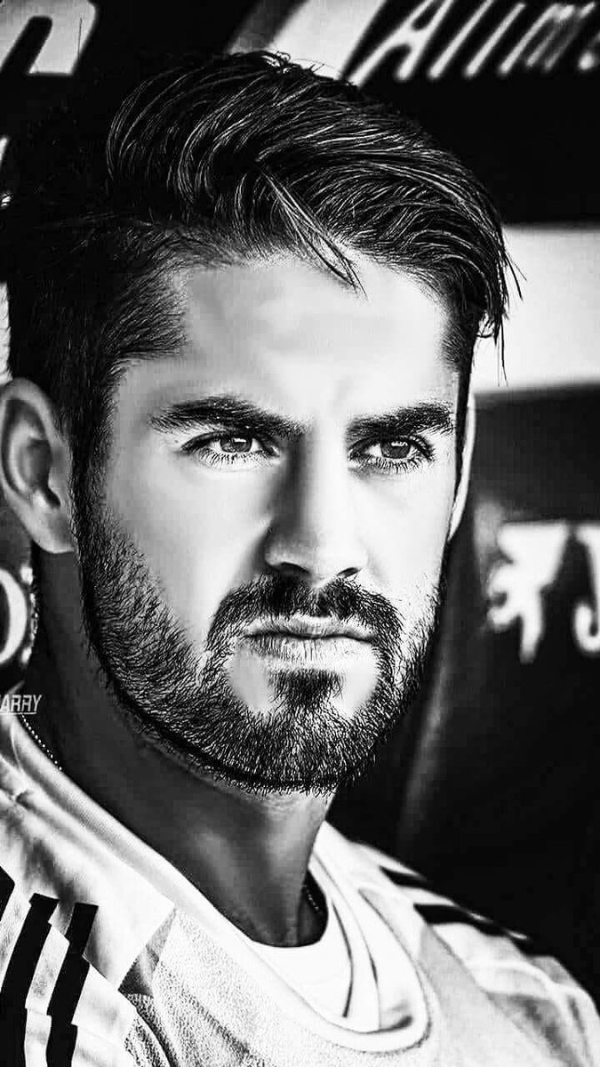 AzizAshraf12's tweet photo. #isco 😉 https://t.co/bILa1Wme6S