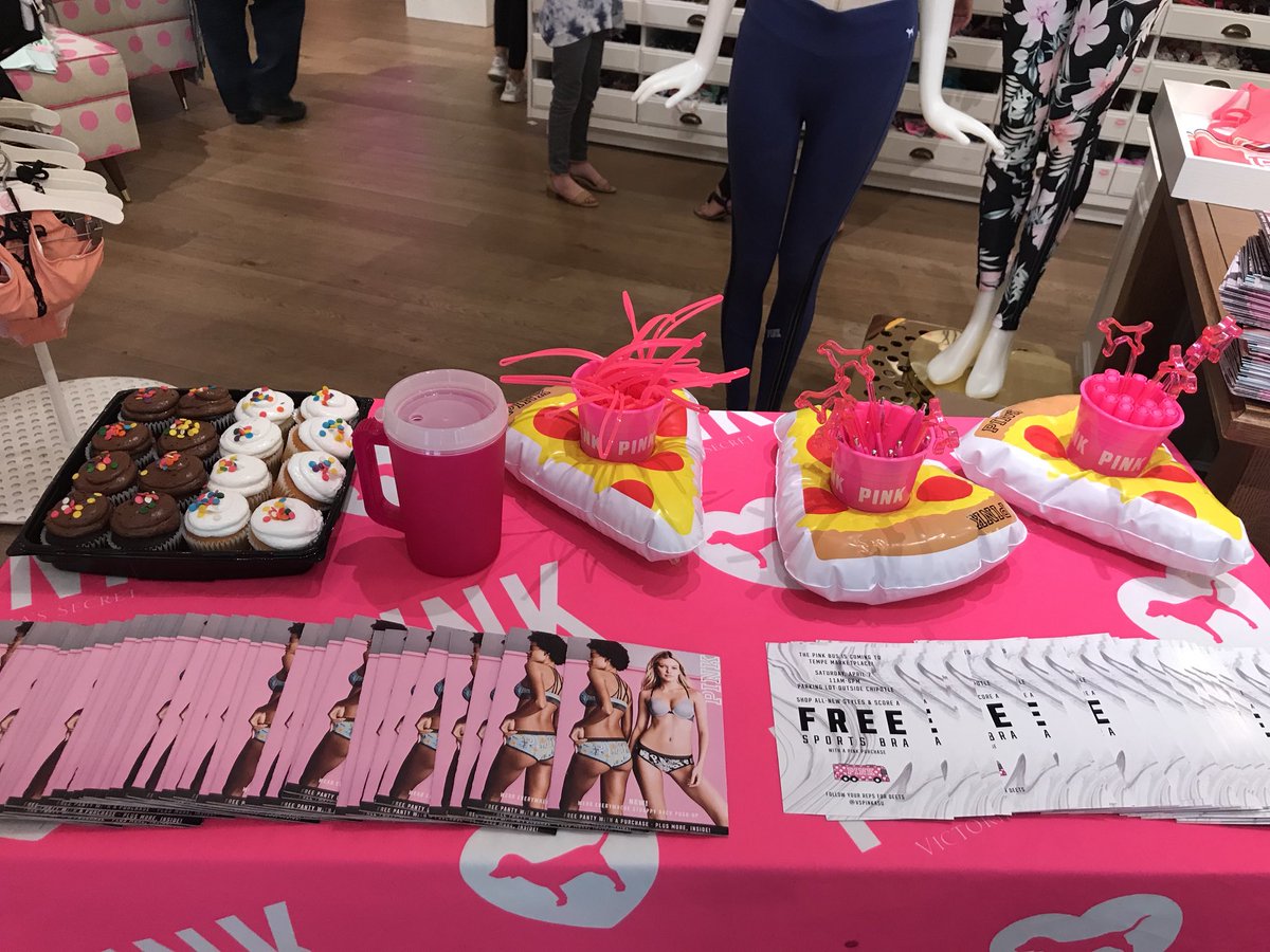 VSPINKASU's tweet photo. 12-2pm Tempe Marketplace PINK!!!! Make a purchase and get 25% off with a college ID!! 🛍💞 https://t.co/BDqk1bQ9n3