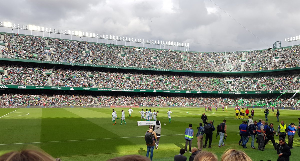 danne_martinez's tweet photo. ⚽️🏟🔝@LaLiga @RealBetis https://t.co/1bLIf8cuaT